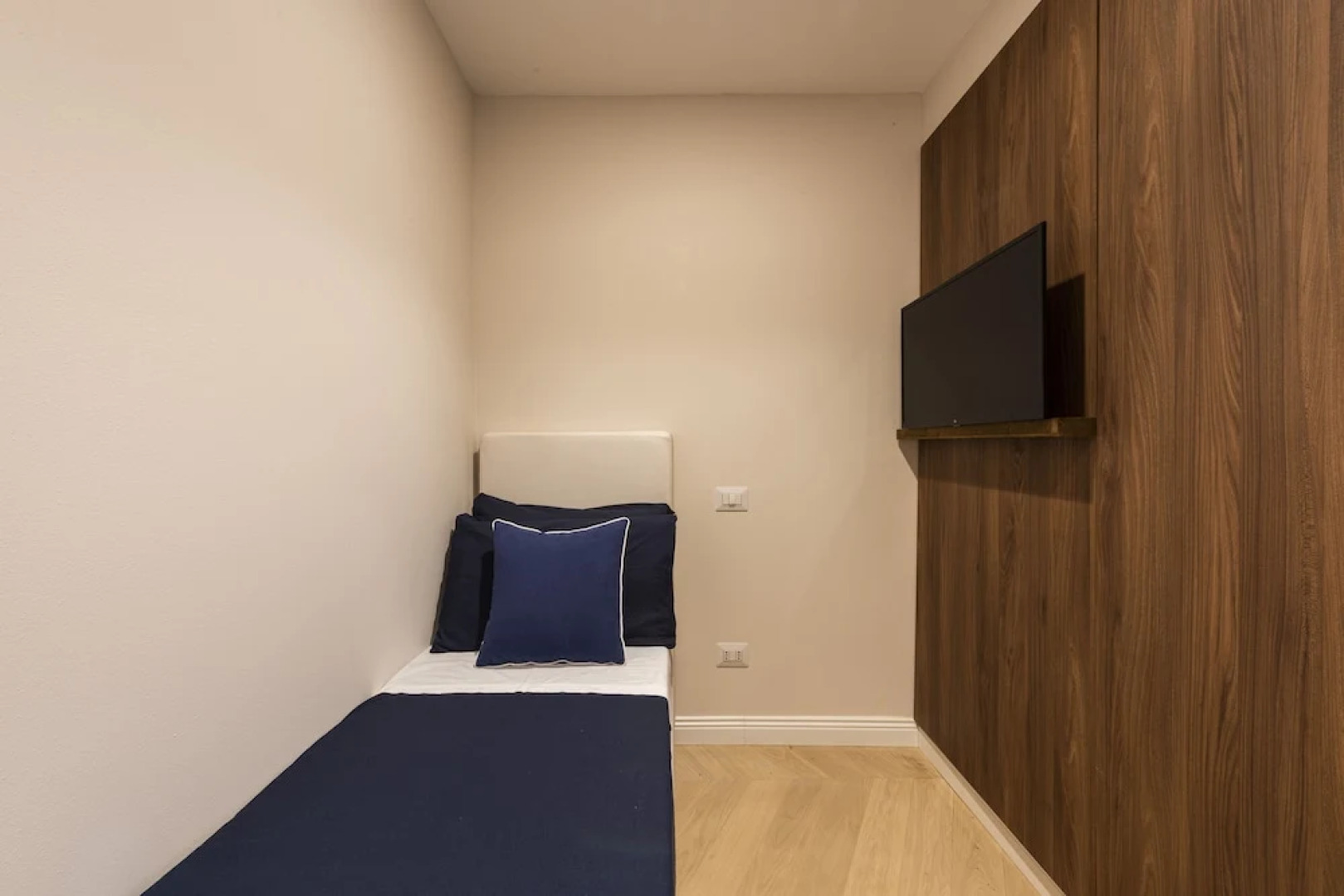 Blue Santa Croce by Mmega