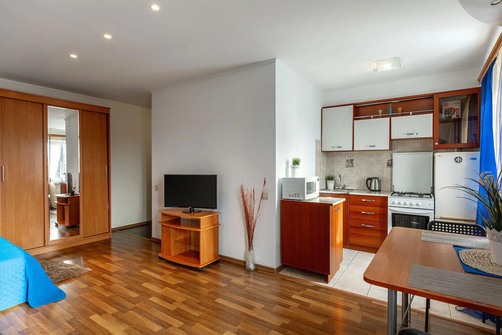 Аврора на улице Красная 5