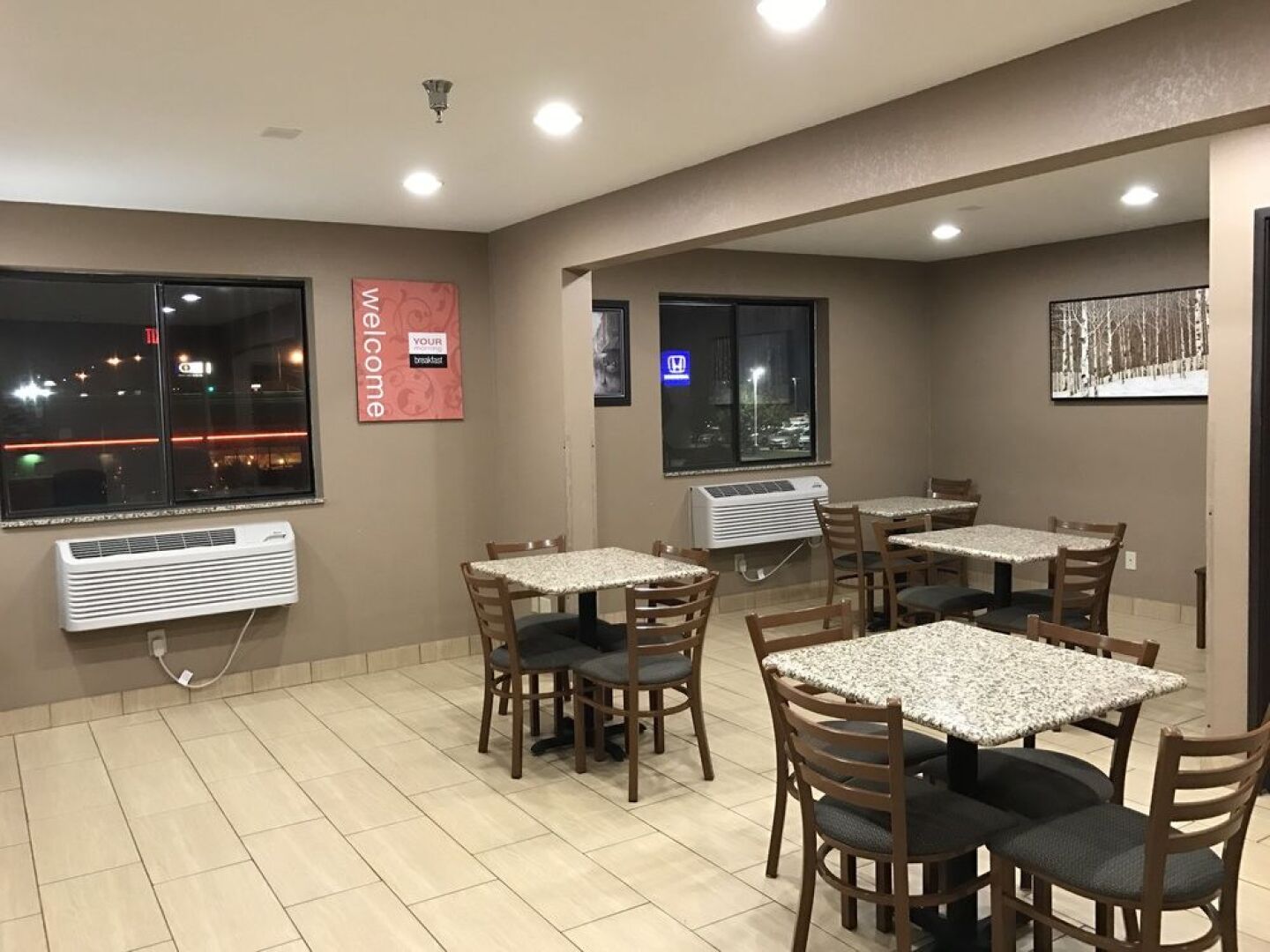 Quincy Inn and Suites