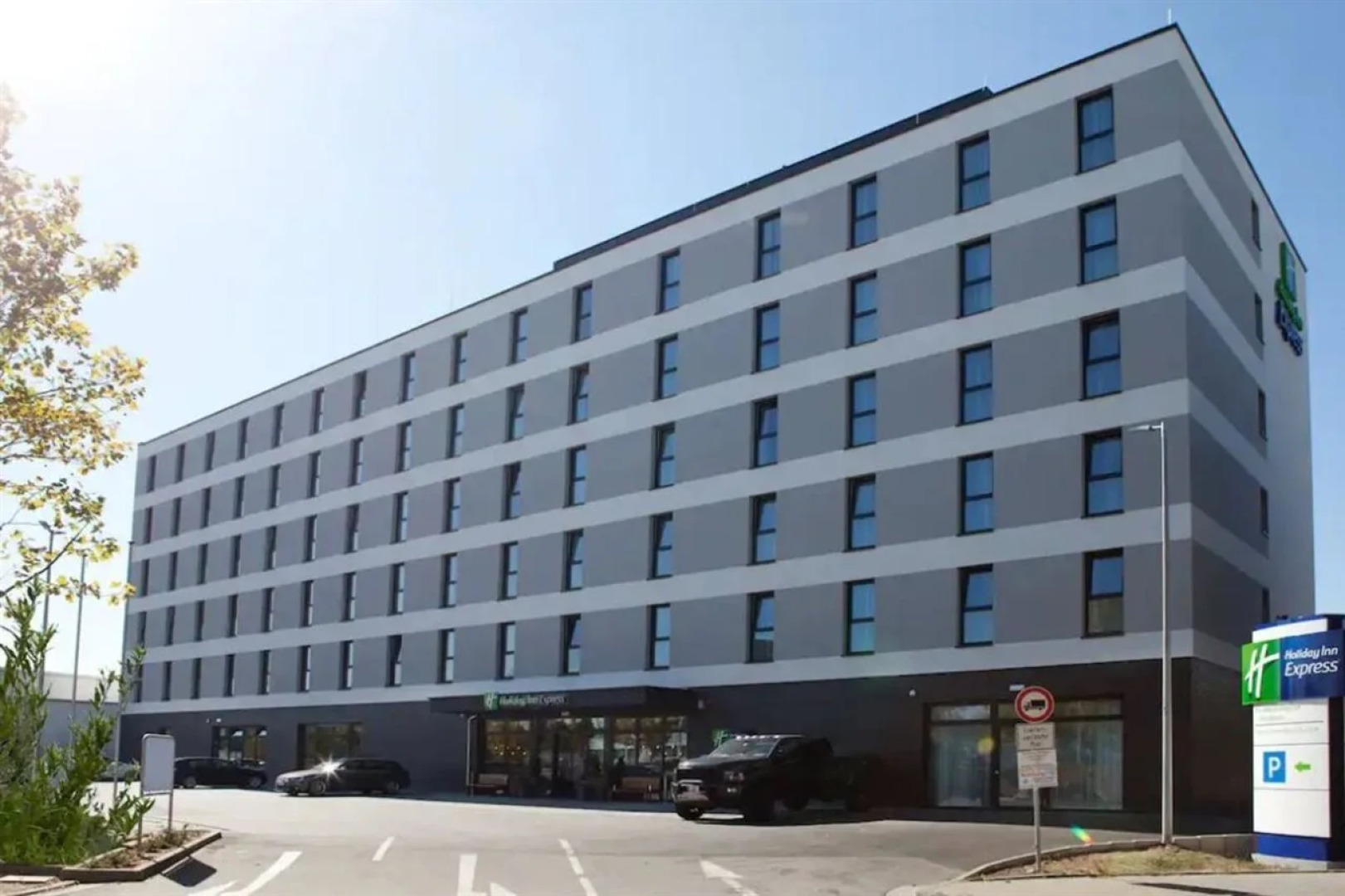 Holiday Inn Express Frankfurt Airport-Raunheim by IHG