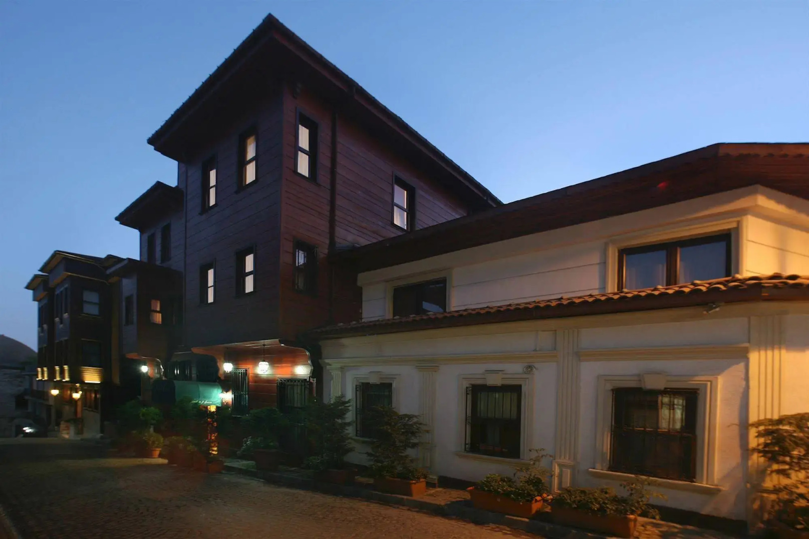 Garden House Hotel - Special Class