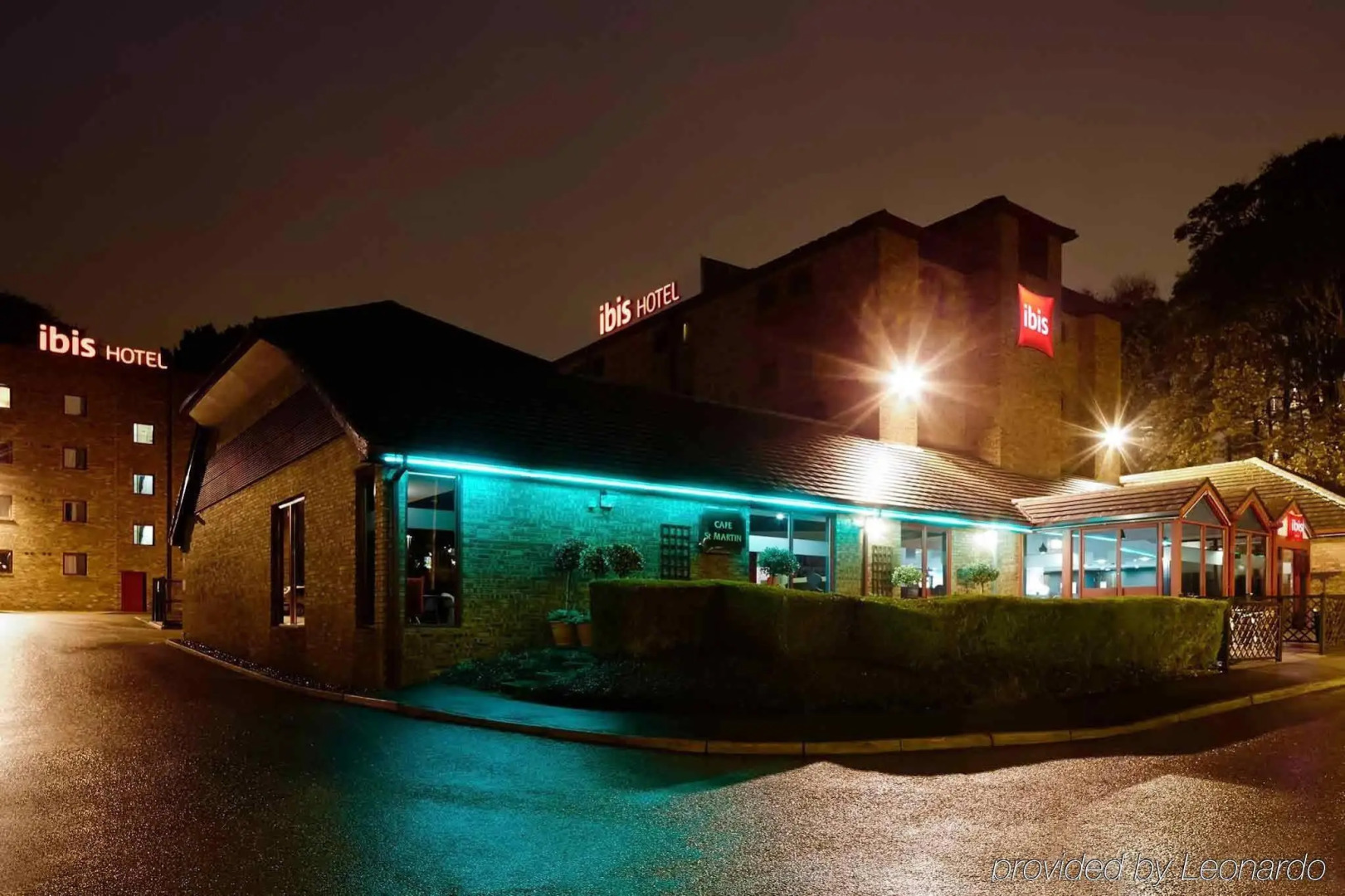 ibis London Luton Airport