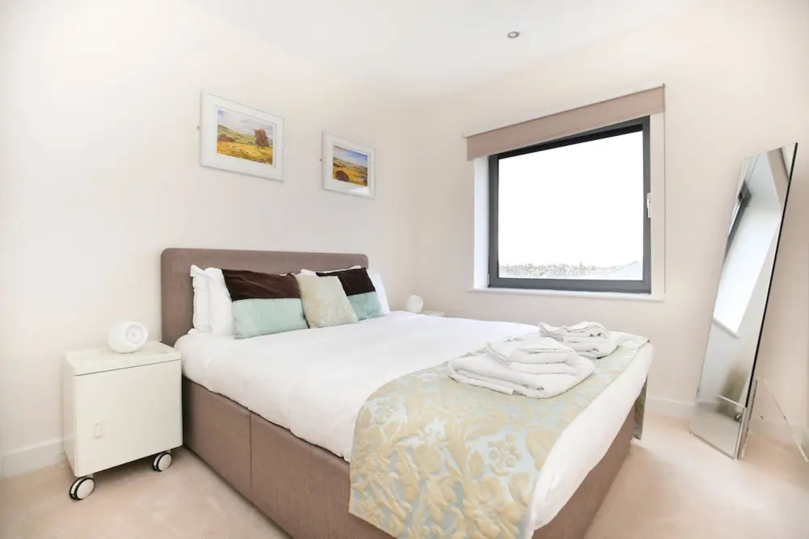 Fenwick Chambers - By Week2Week