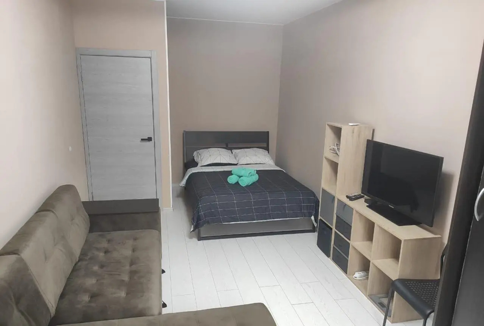 Погостим на улице Просвещения 8 корпус 2