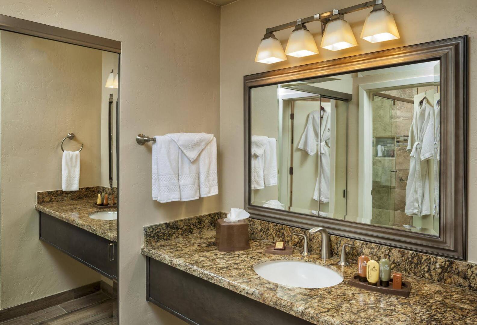 Scottsdale Plaza Resort