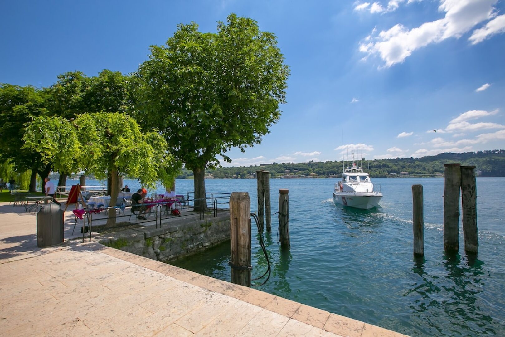 Suite Perla Salò Terrace 100m from Lake