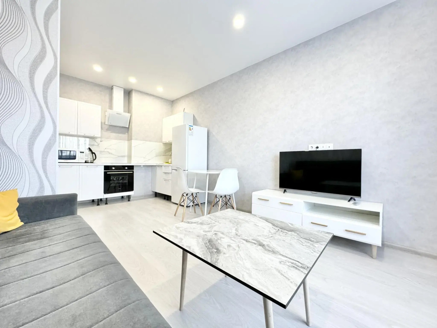 Hugge Place на улице Ясный Берег 7