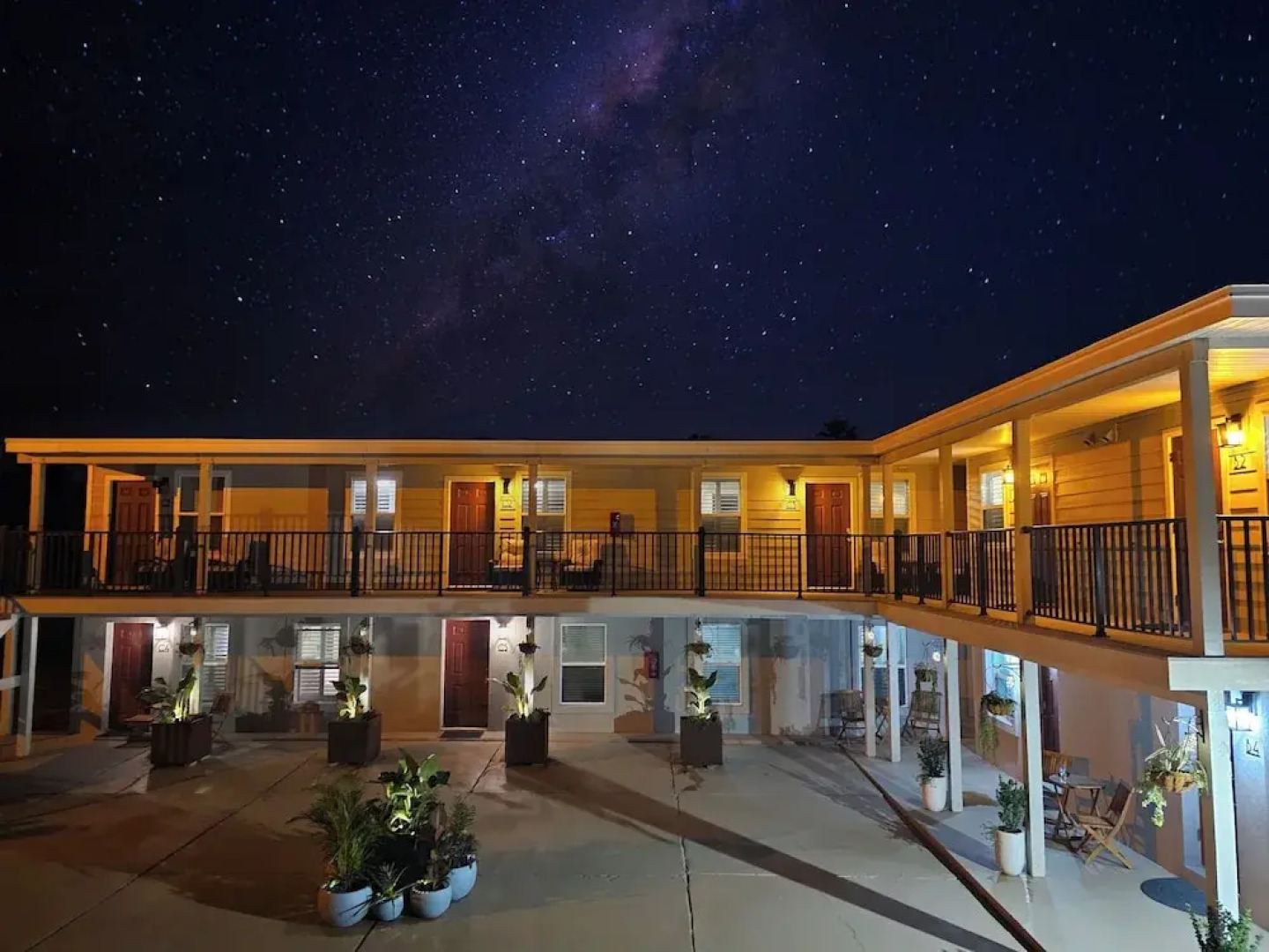 Beach 5 Villas - Immaculate 300 steps from the Ocean