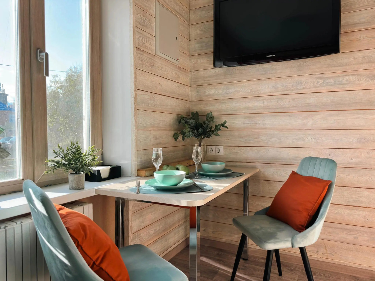 Welcome Home (Вэлком Хоум) на улице Ленинградская 1