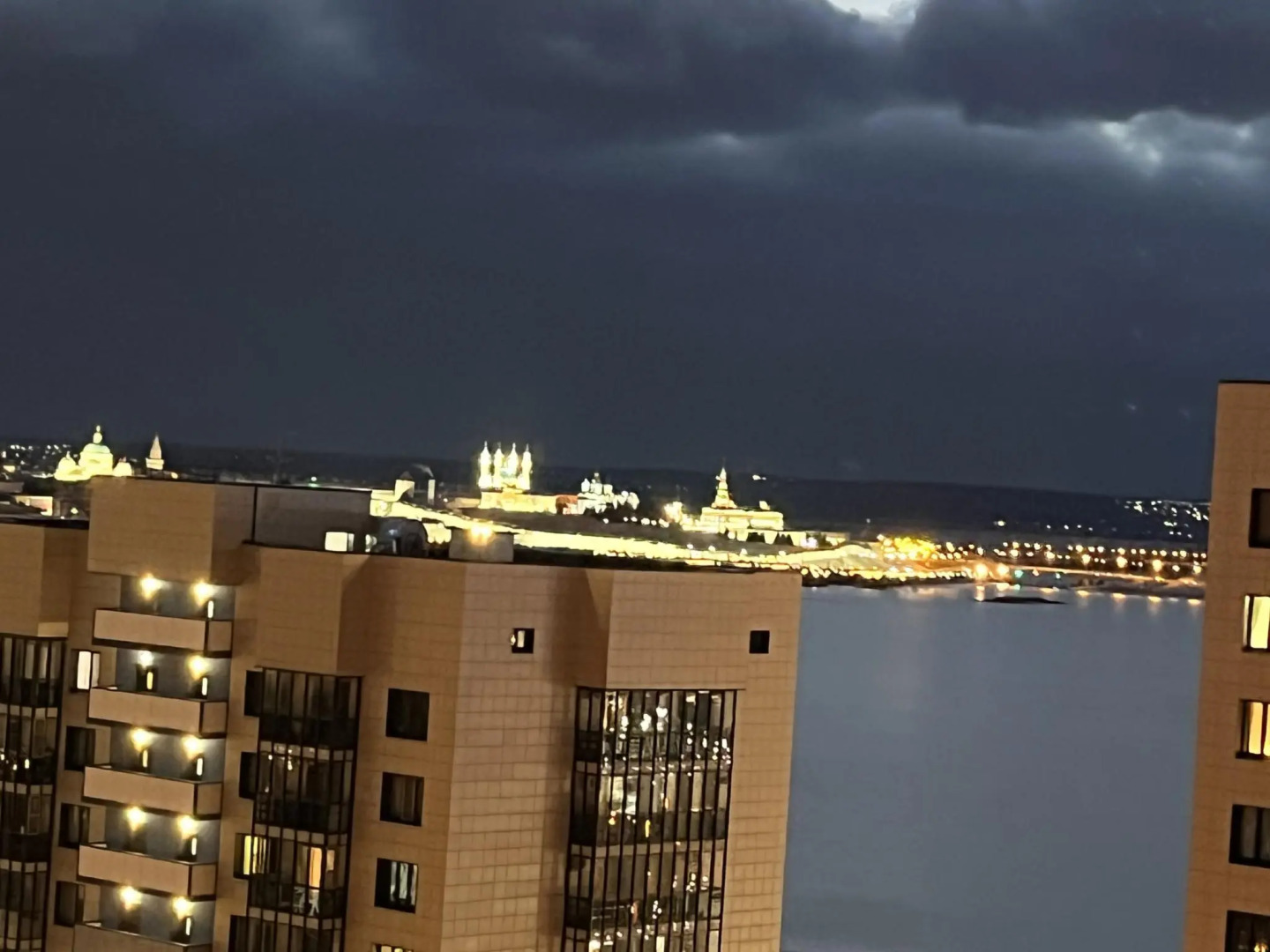 Апартаменты на улице Алексея Козина 3Б