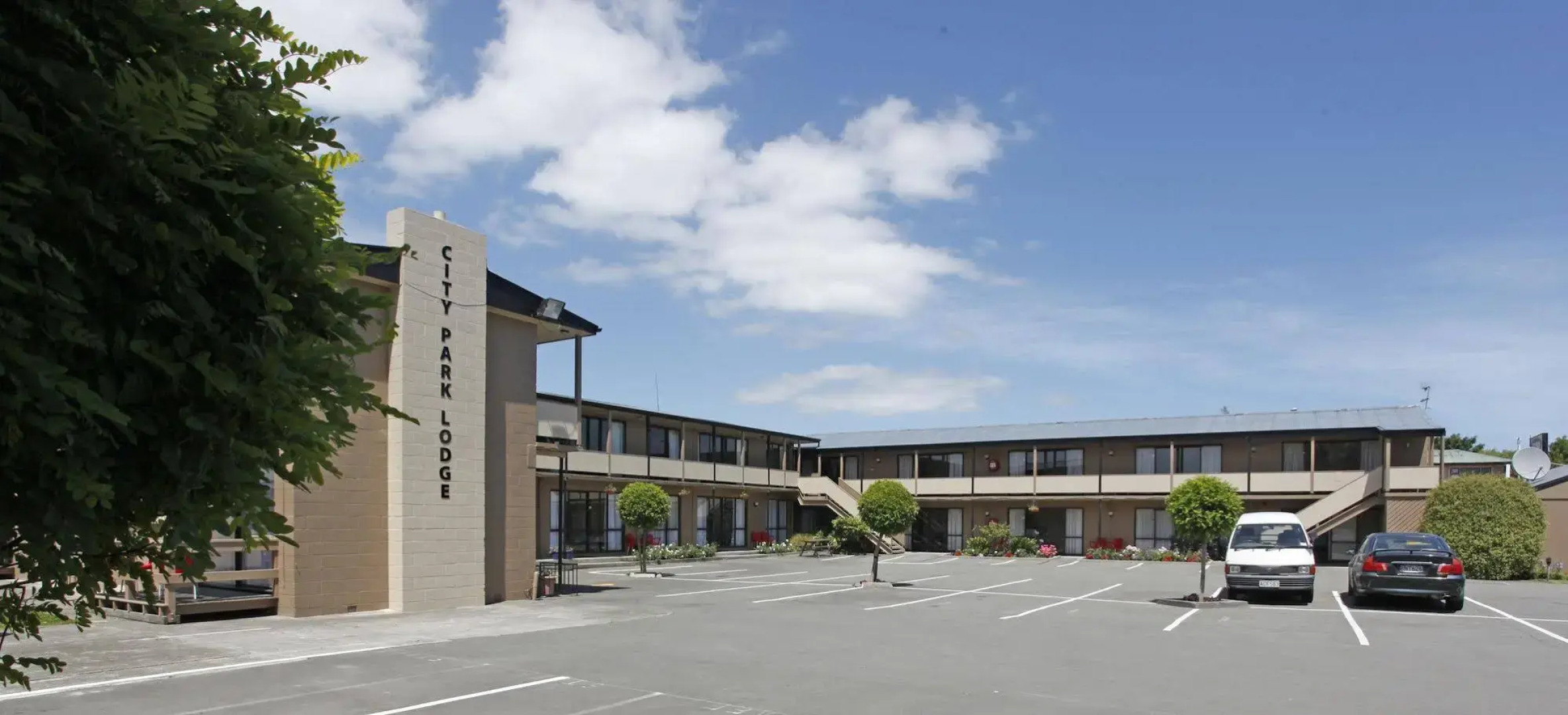 Carnmore Hagley Park