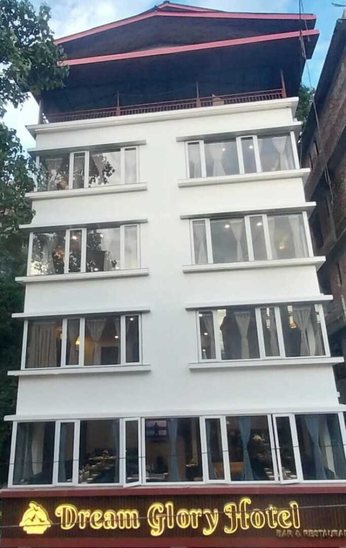 Dream Glory Hotel