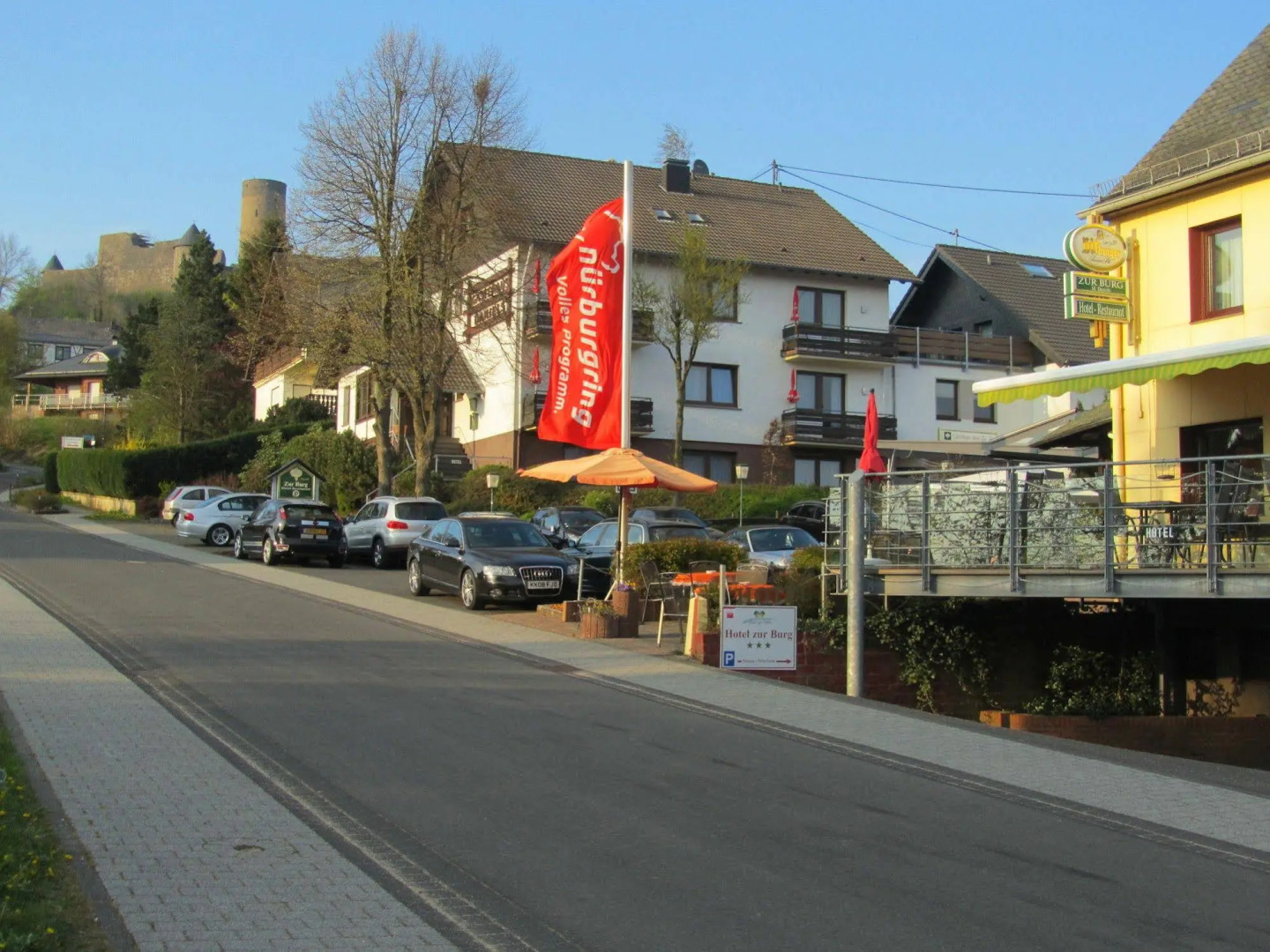 Race-Hotel zur Burg Nürburg