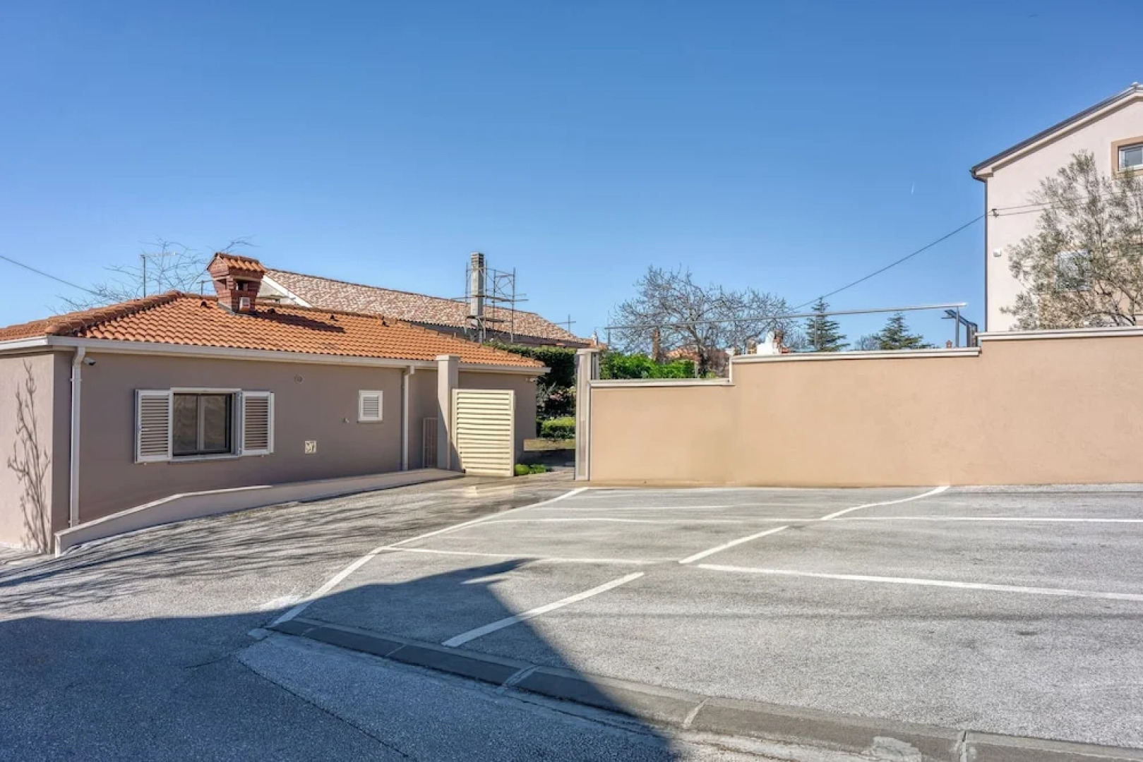 Small Holiday Home Jakara 5