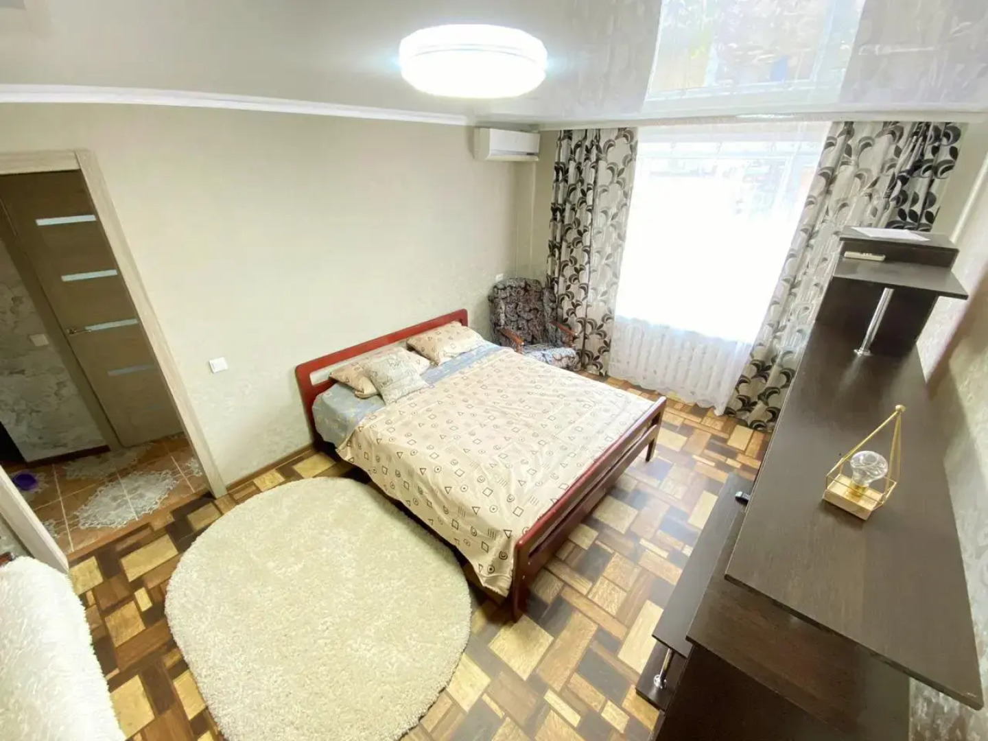 Уютный дом на проспекте Бумажников, д.17