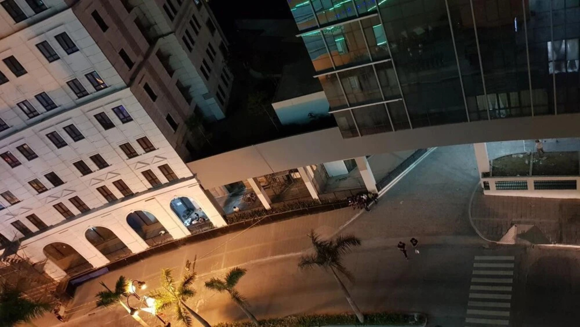 Tess and Tessha Condotel near T3 Airport