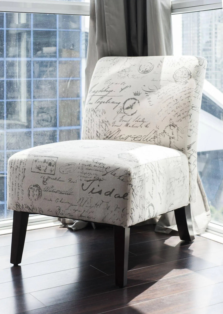 Velvet Stays – CN Tower and Convention Center