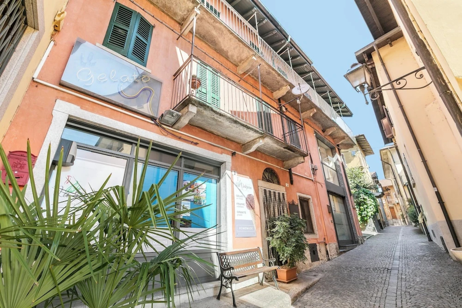 Nel Cuore Di Baveno 50m from Lake