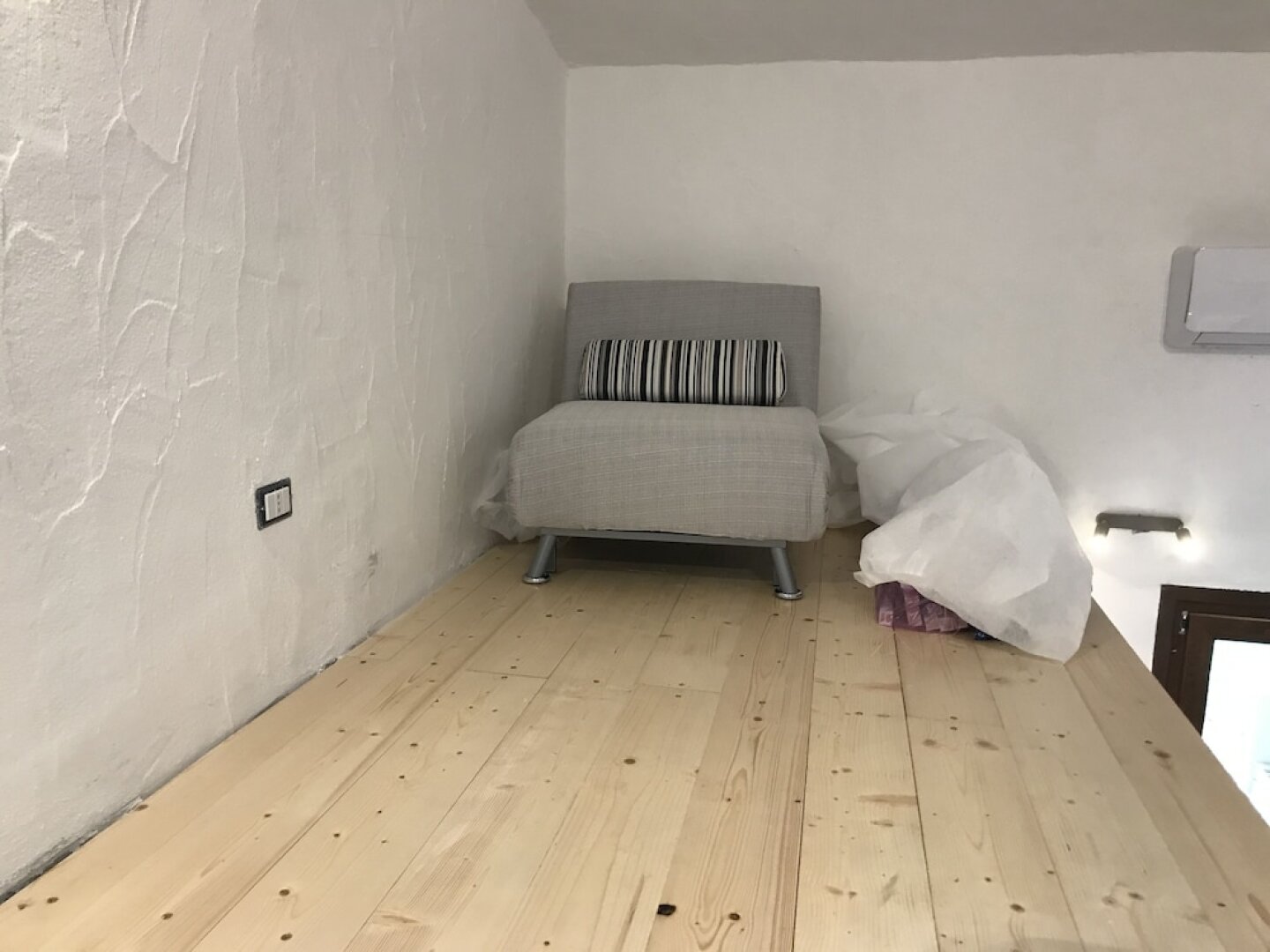 Romantic Vintage House 2