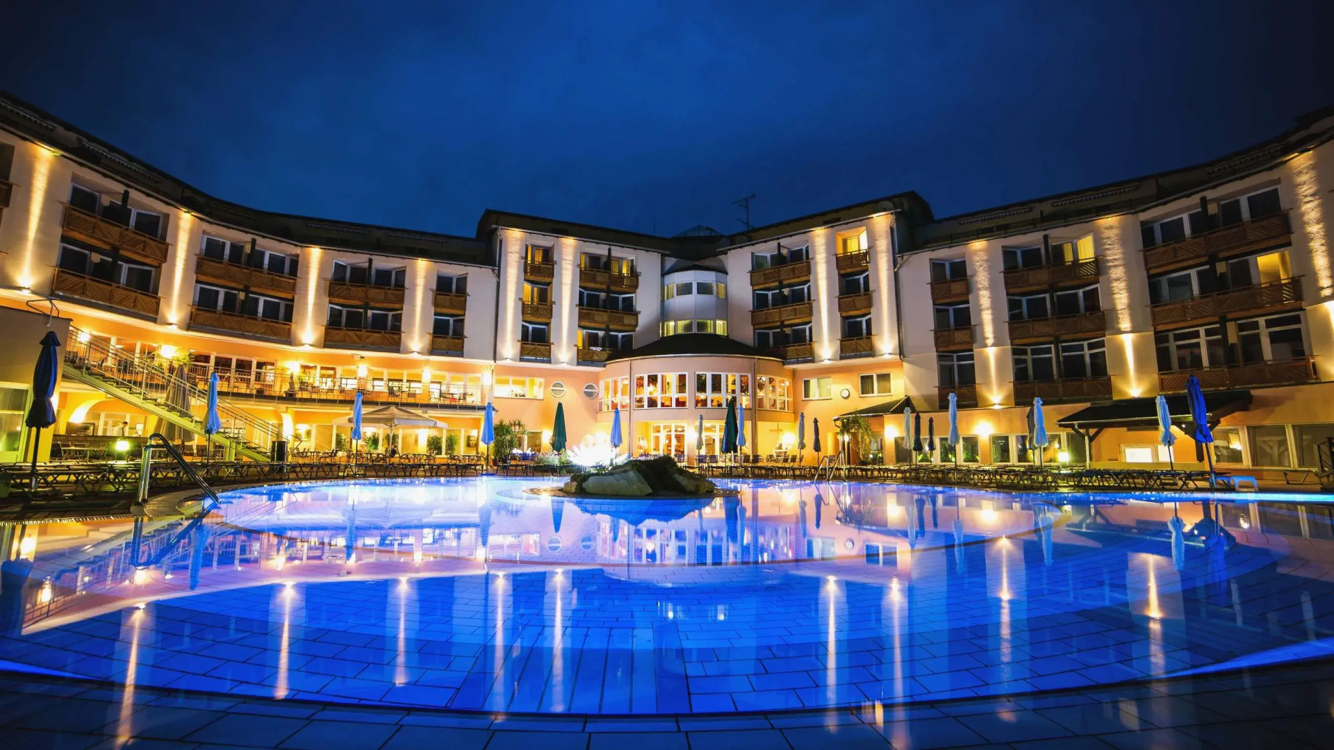 Lotus Therme Hotel & Spa