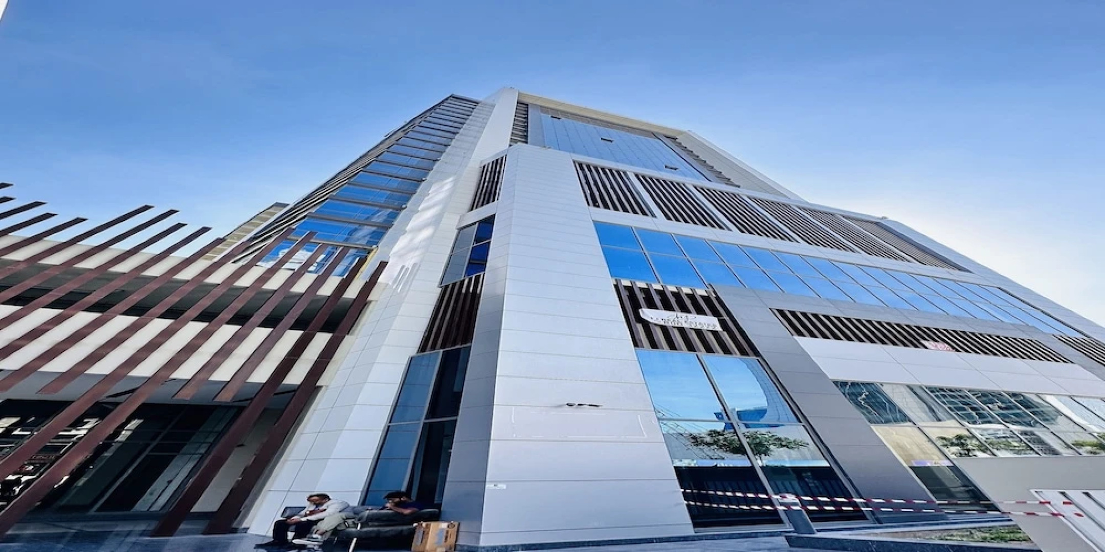 Luxury Spacious Apartment Near Downtown with Balcony and Free Parking by Belvilla