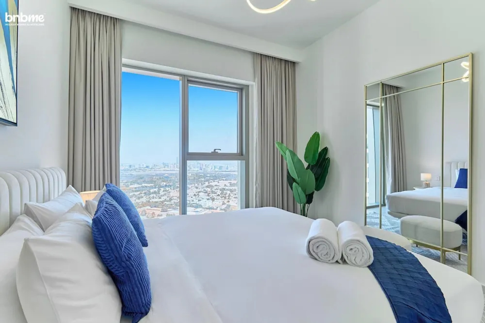 1B-DowntownViews2-4203