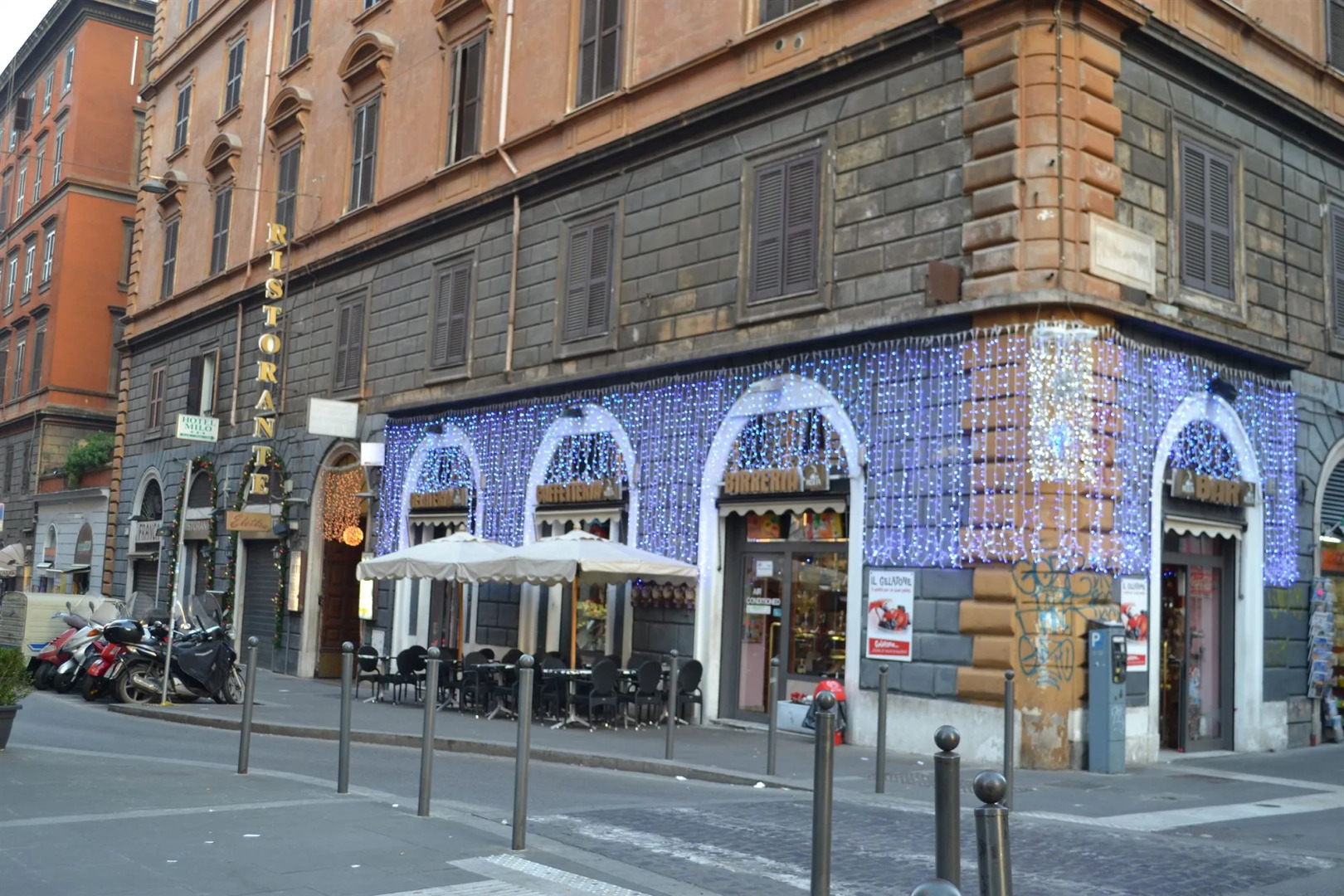 Hotel Ferrarese Roma