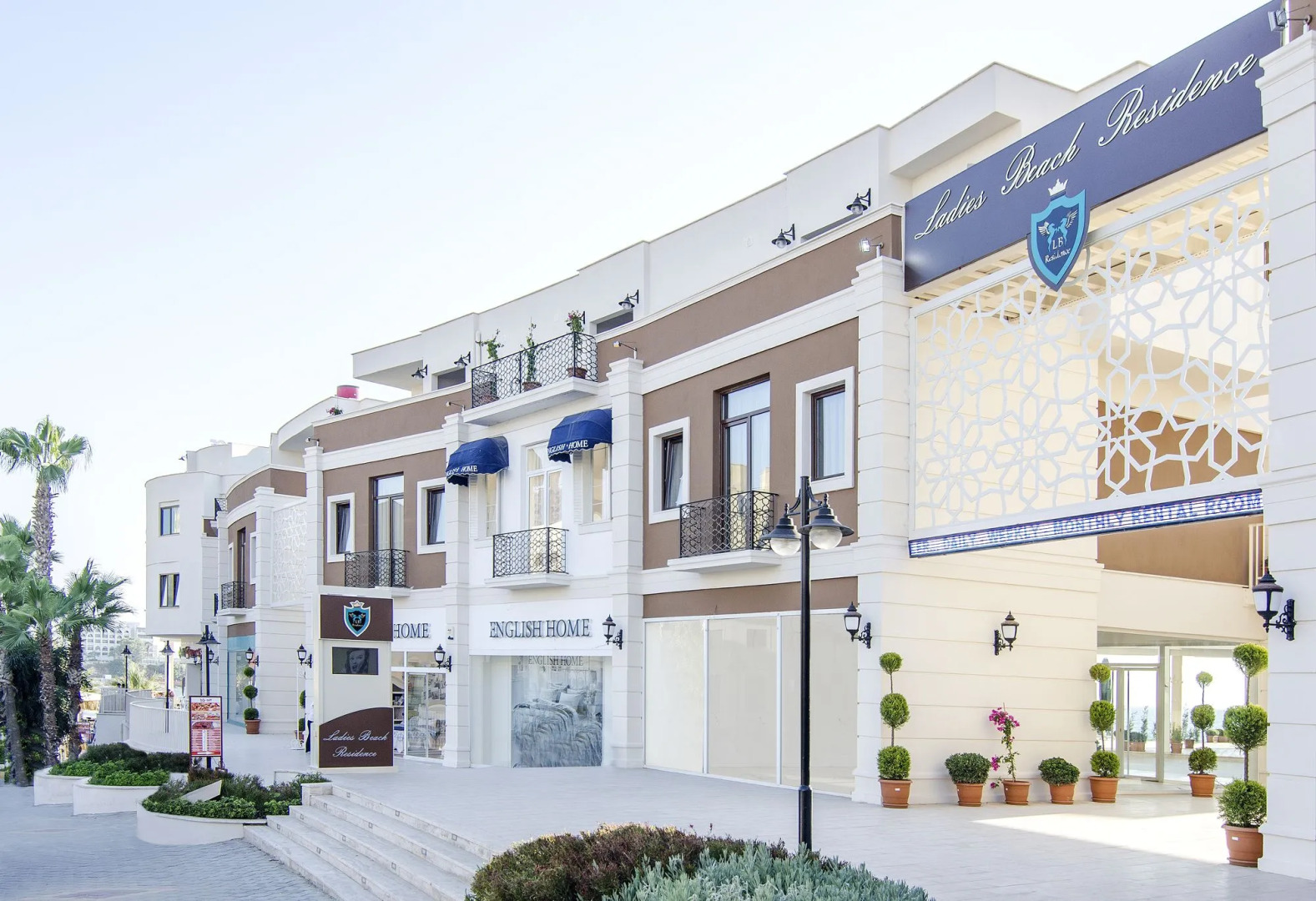 Ladies Beach Suit Otel