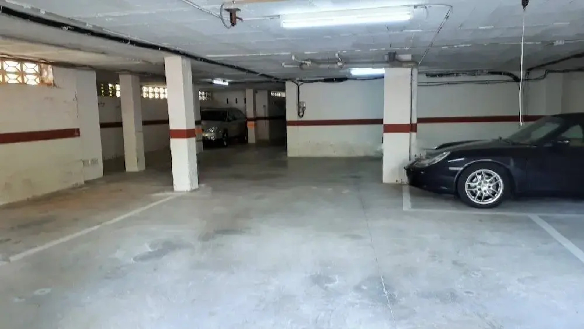 Apartamento con vistas al mar y piscina en la cala “Cap Roig”