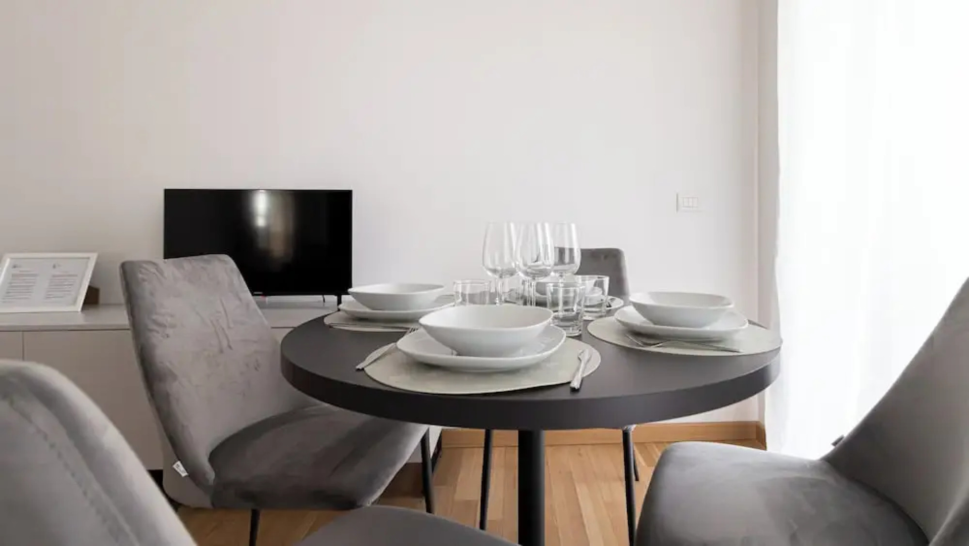 Italianway - Pasolini 70 B - Feel Uptown