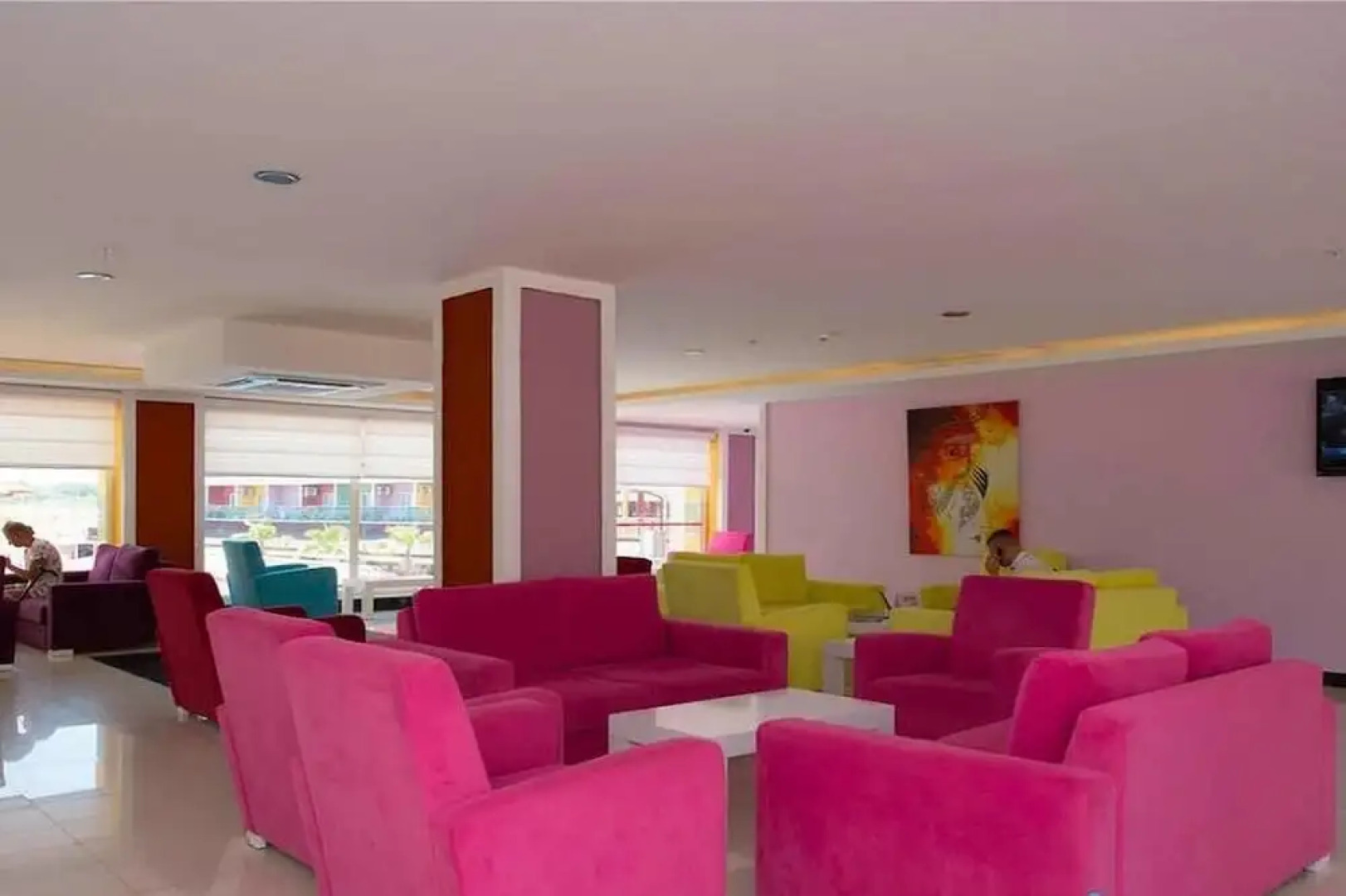 Side Win Hotel & Spa