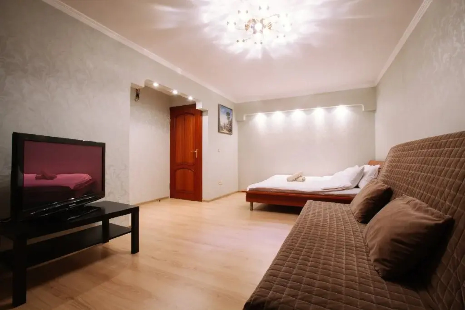 Flatio Apartments on Kolomenskoy