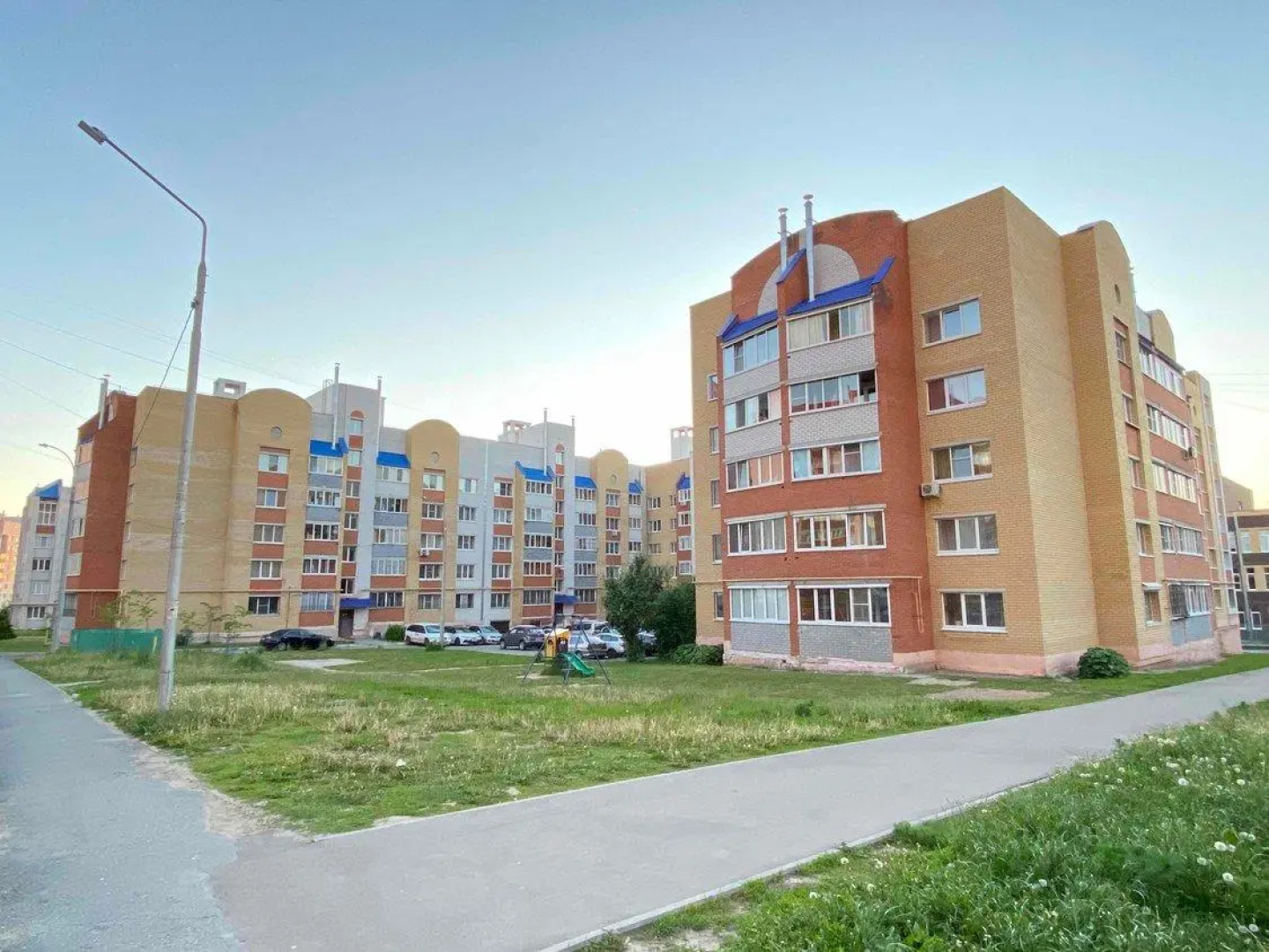Апартаменты на улице Строителей 10