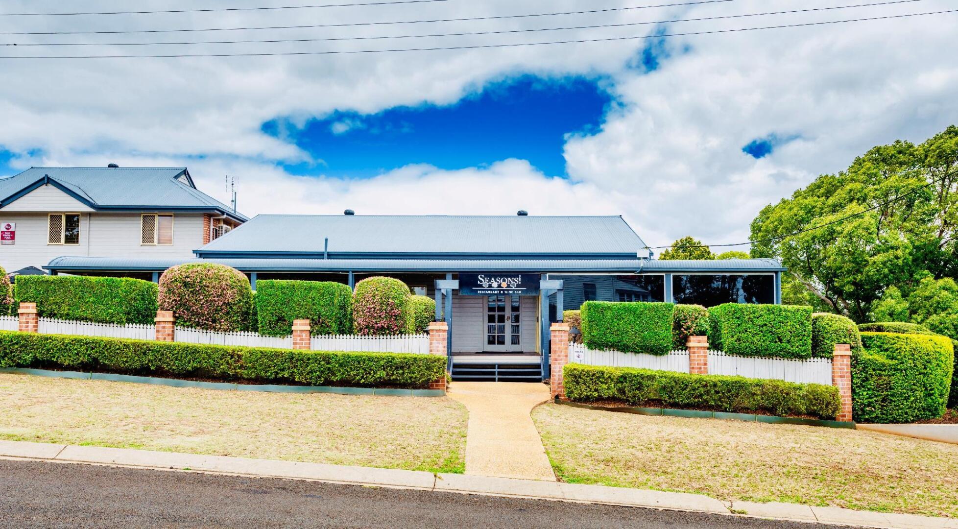 Ambassador on Ruthven