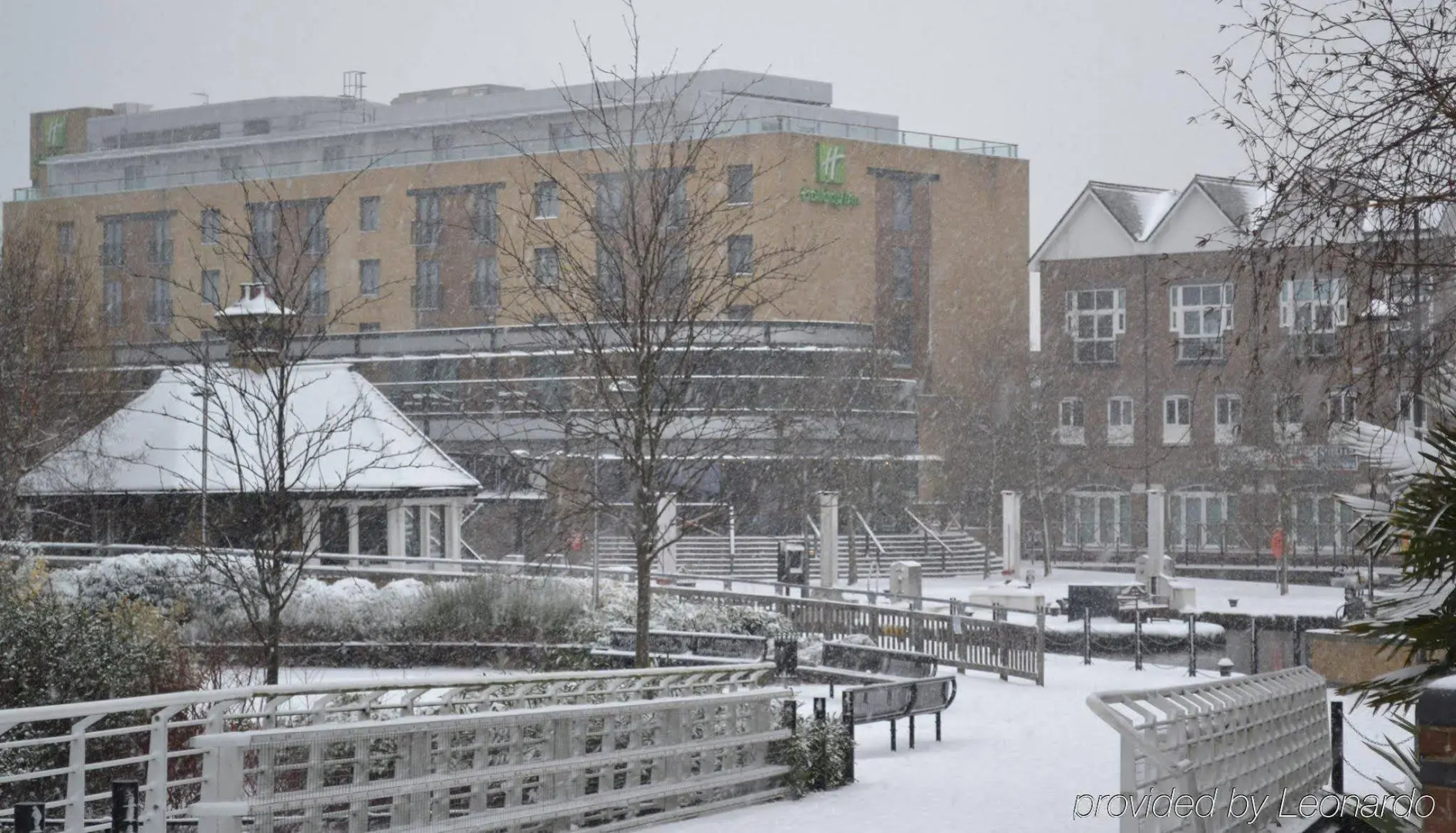 Holiday Inn London Brentford Lock by IHG