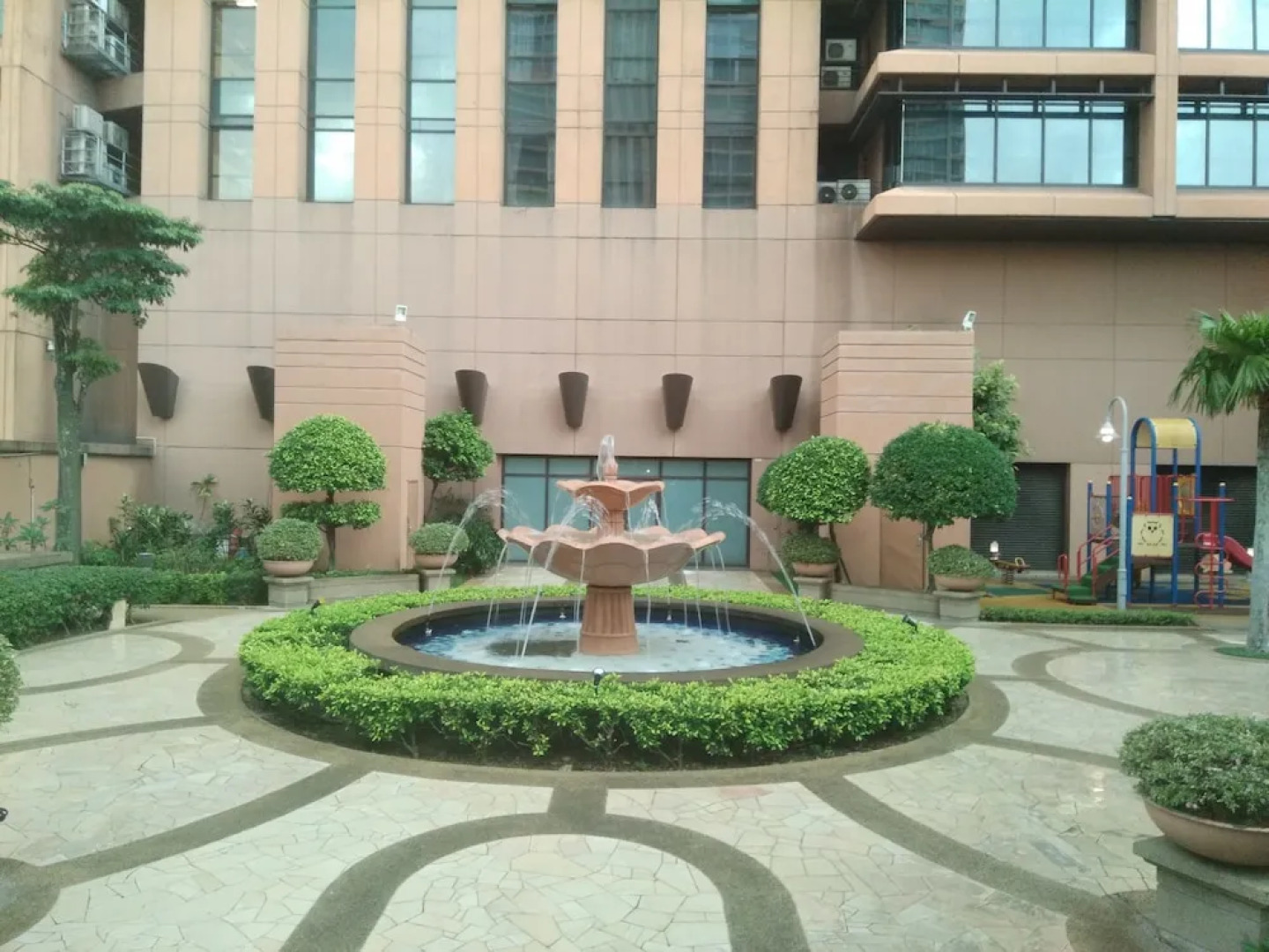 Time Square By Trivaa