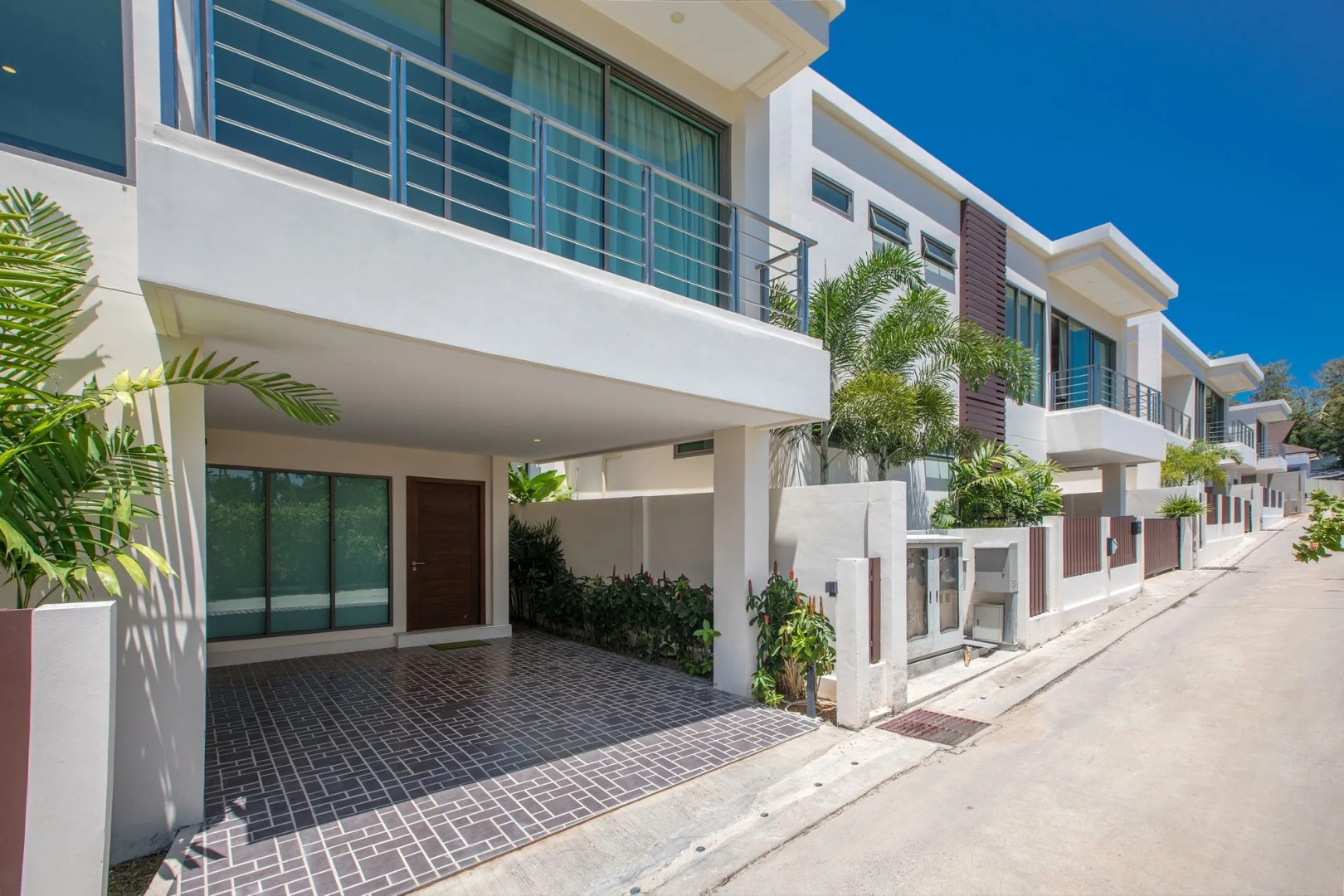 Laem Ka Residence by Tropiclook