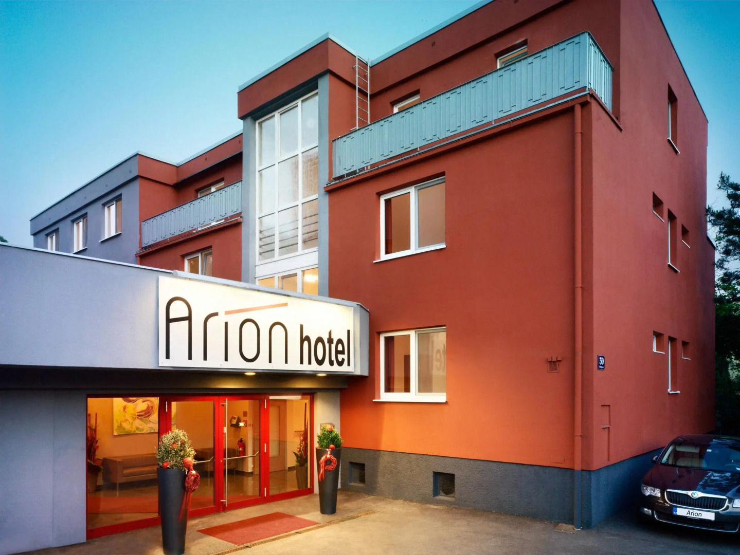 Arion Airport Hotel