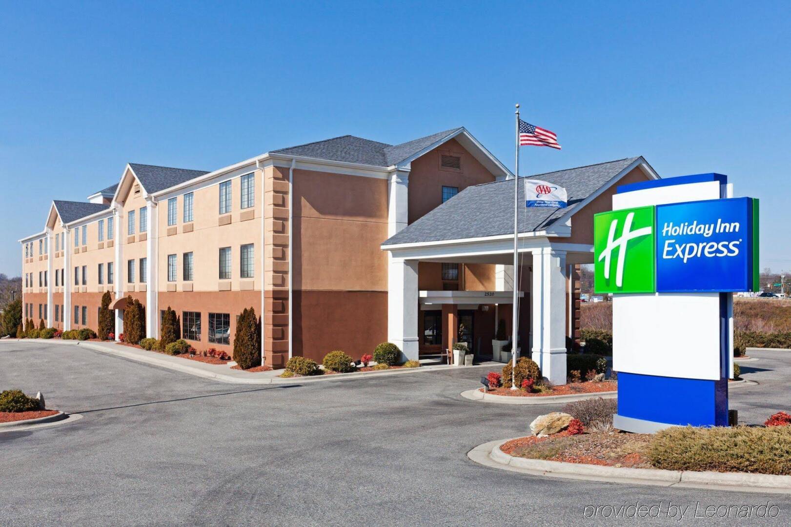 Holiday Inn Exp Winston Salem by IHG