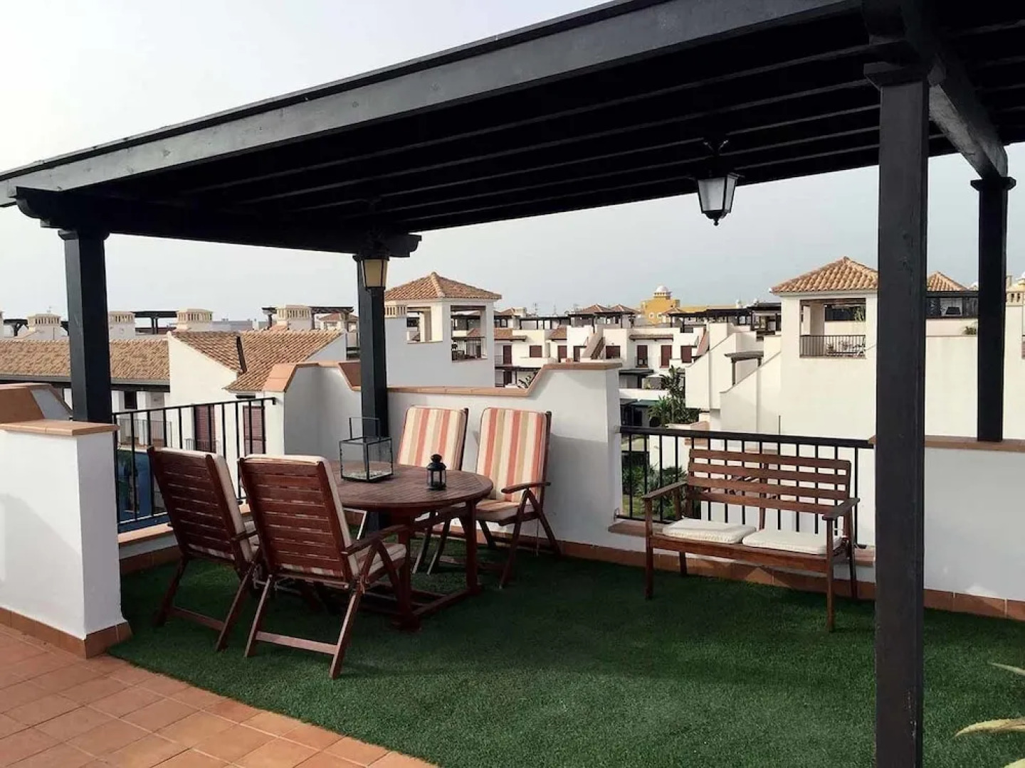 VenAVera H22D - Penthouse 2 Bedrooms/1Bath Beachfront WIFI