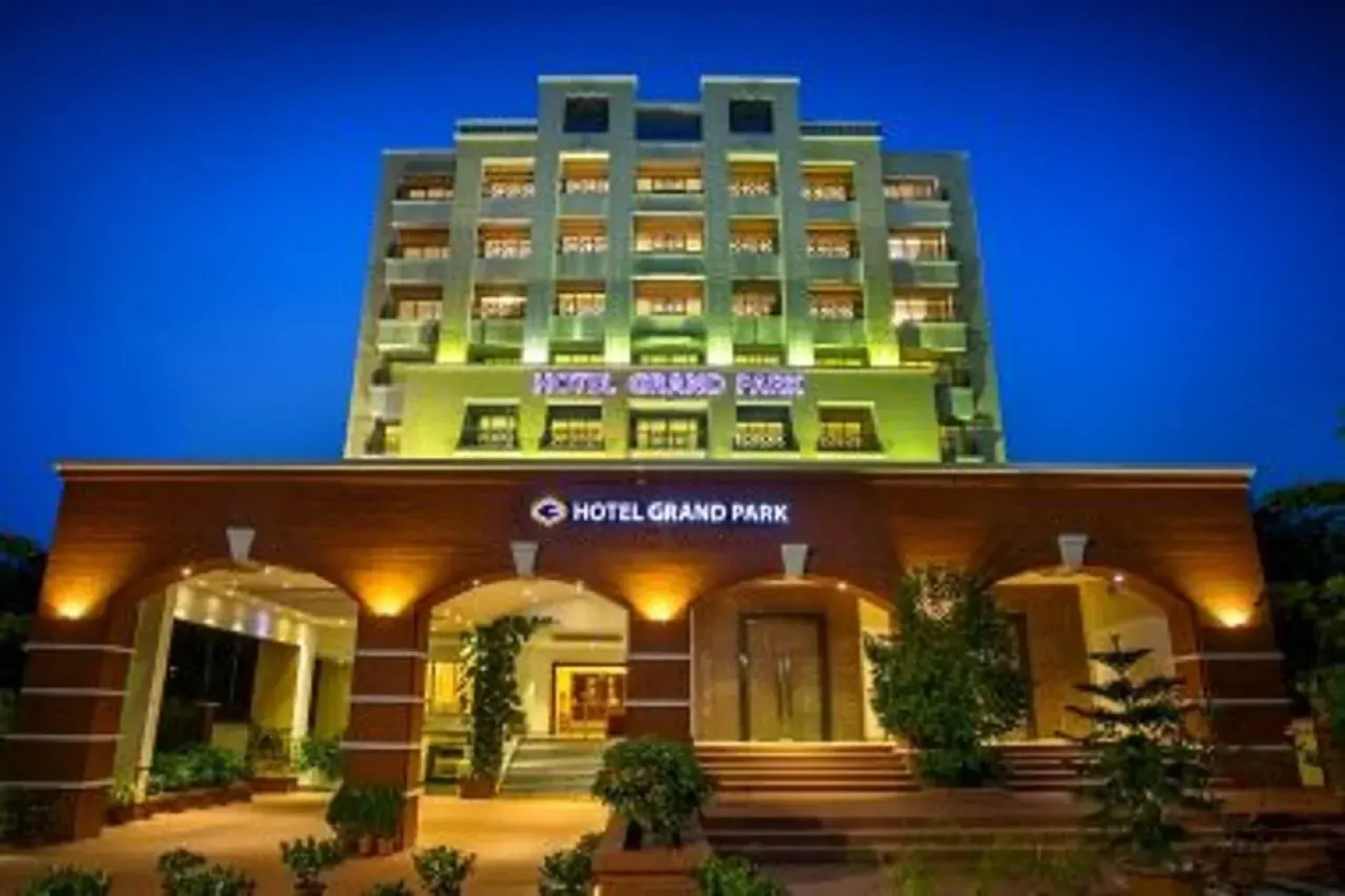 Hotel Grand Park
