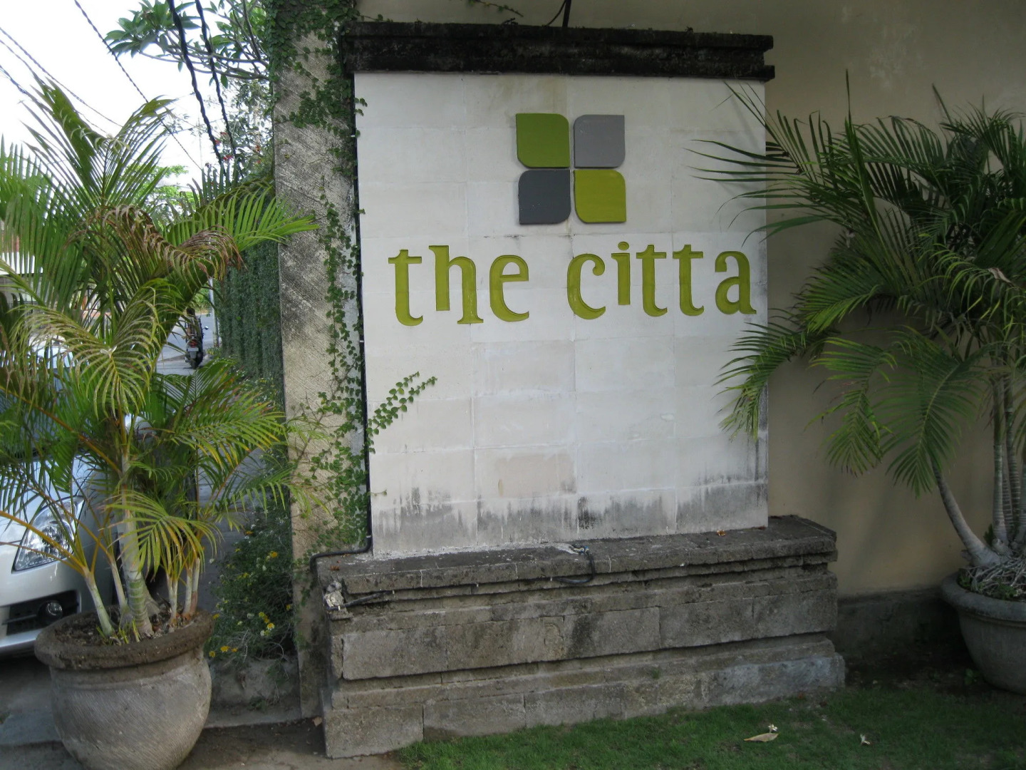 The Citta Luxury Residence