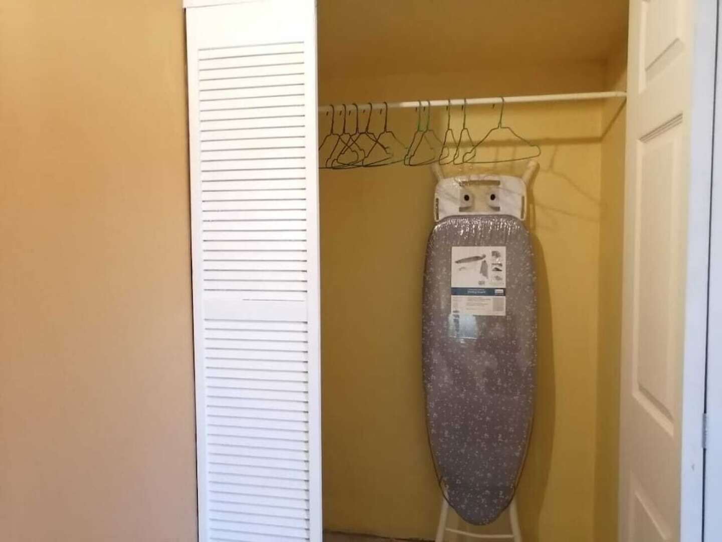 Harbor View near Airport