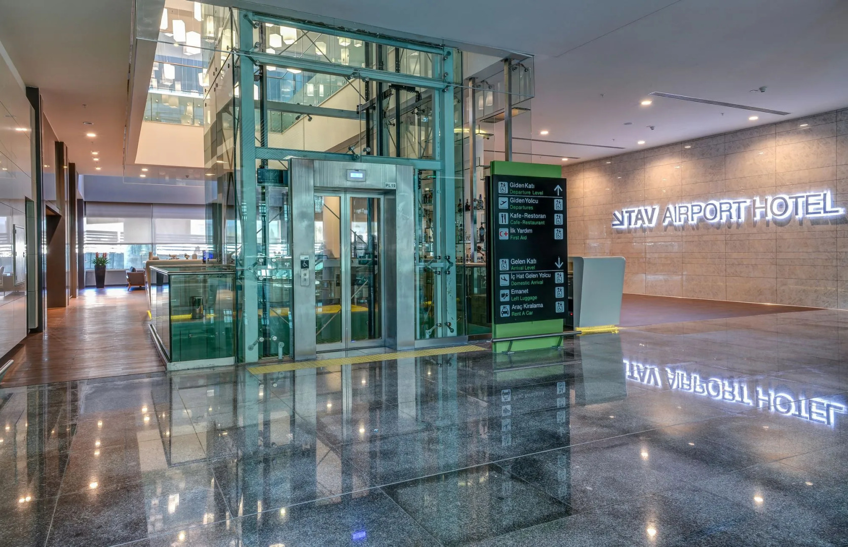 Tav Airport Hotel Izmir