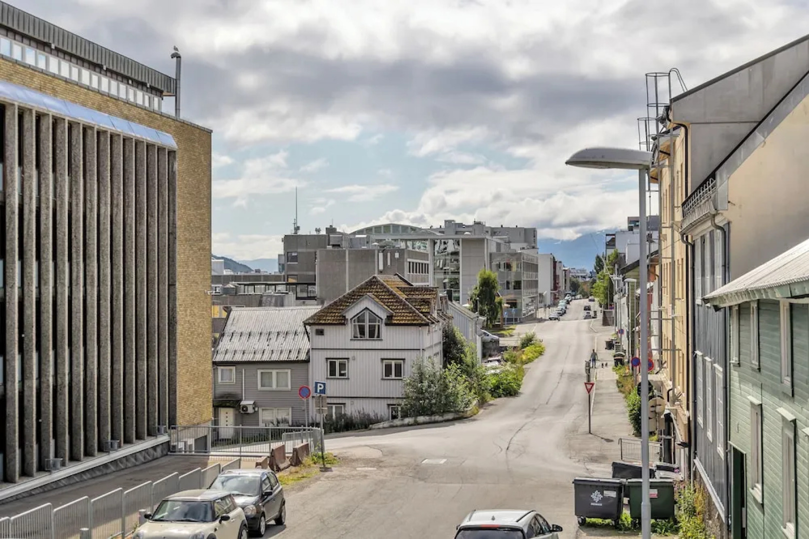 Arctic Homes - Premium Plaza