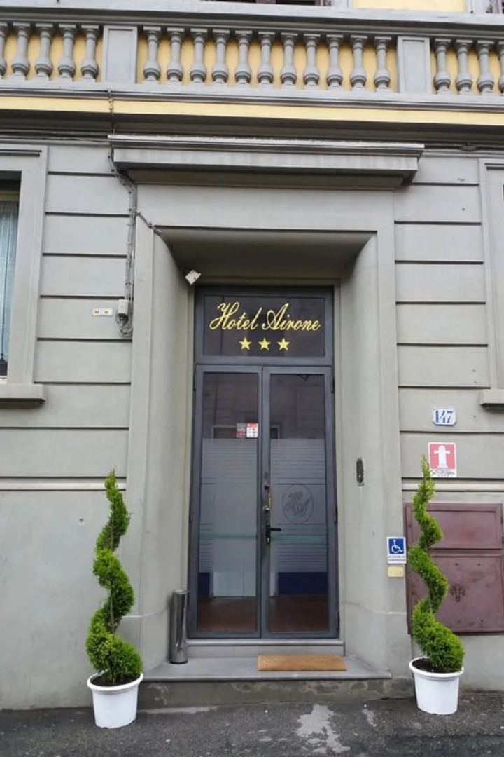 Hotel Airone