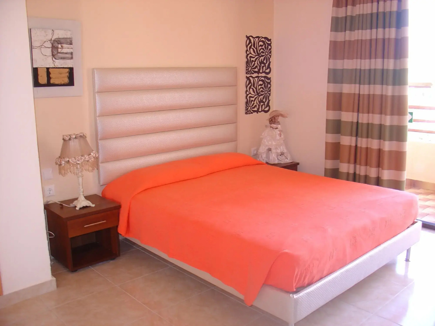 Lyristis Dinos Studios & Apartments