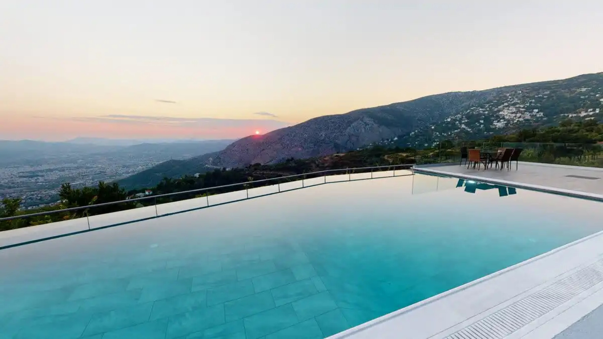 Valeni Boutique Hotel