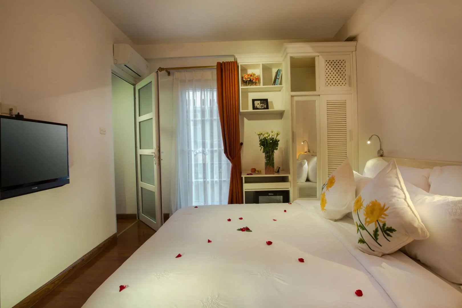 Singita Classy Boutique Hotel