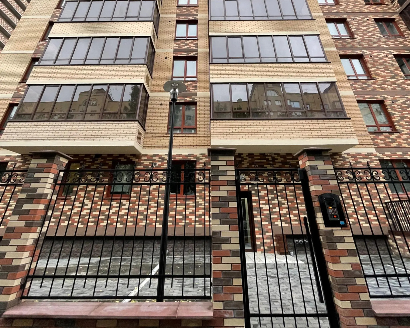 Сутки как дома на улице Немировича-Данченко 167/2